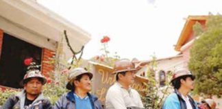 Civiles se unen a cerco en embajada; para evitar que escapen aliados de Evo