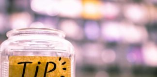 Hombre deja más de 30 mil pesos de propina a restaurante afectado por Covid-19