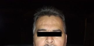 Paseaba hombre con 100 cartuchos de calibre .45