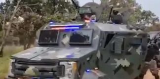 Exhibe CJNG armamento y camionetas blindadas