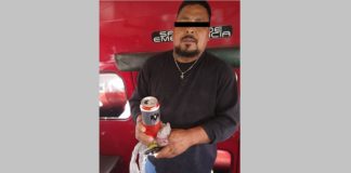 Detienen a 2 que tomaban en camiones