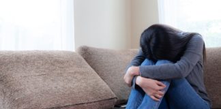 A un año del confinamiento, jóvenes desarrollan problemas de salud y sociales