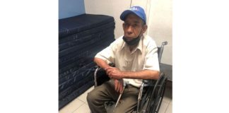 Piden ubicar a familiares de adulto mayor extraviado