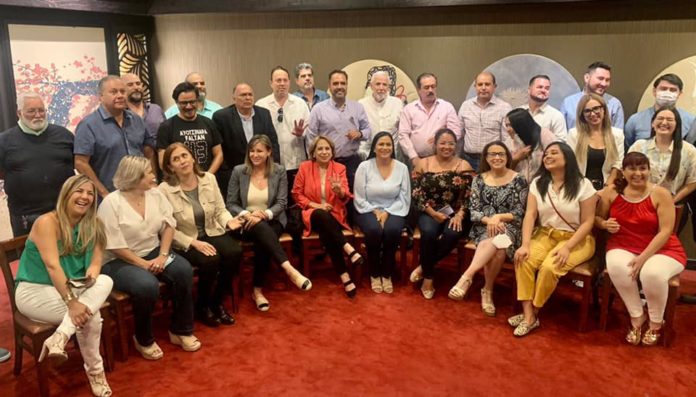 morena-daniel murguia