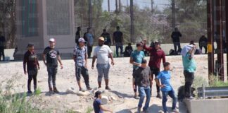 Expulsan por Juárez a los primeros 100 venezolanos