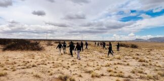 Localizan cuerpo en recorrido por el desierto