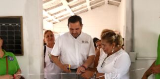 Entrega el alcalde Parque Los Abuelos