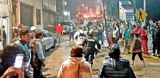 Un derrumbe deja seis muertos en Naucalpan