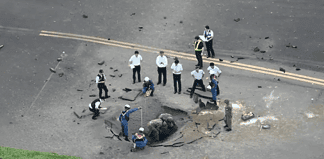 Explota bomba de la SGM en un aeropuerto de Japón; cancelan vuelos