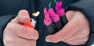 Niño de Parral pierde tres dedos con ‘palomita’ explosiva